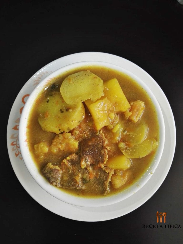 Plate with beef sancocho or sancocho de res