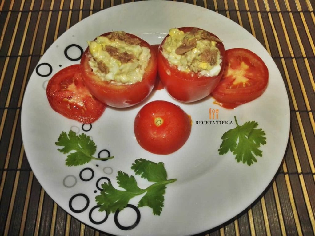 Dish with Tuna Stuffed Tomatoes